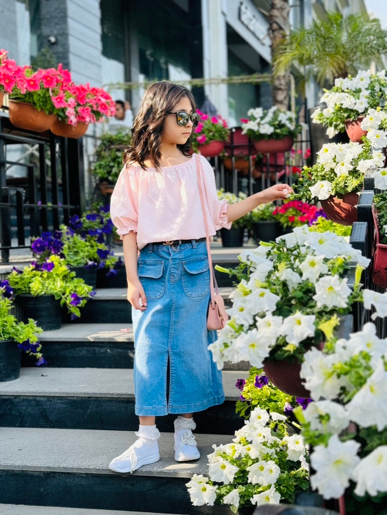 denim skirt in blue, skirt with pockets, skirt with slit, ankle length skirt, stretchable skirt for kids, kids trending outfits, kids outfit inspiration, premium quality skirt,