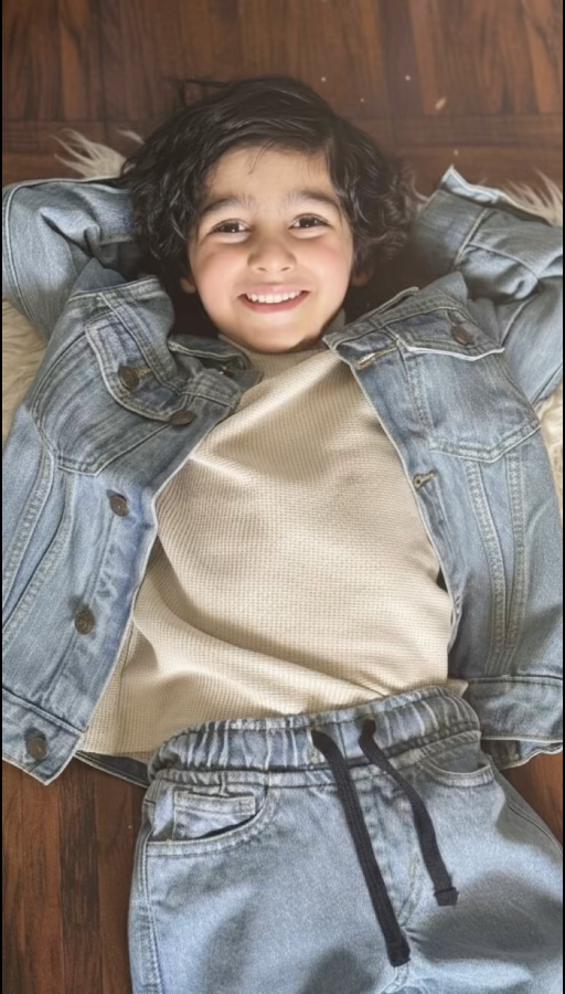 Denim Jacket for Kids | Light wash | Unisex