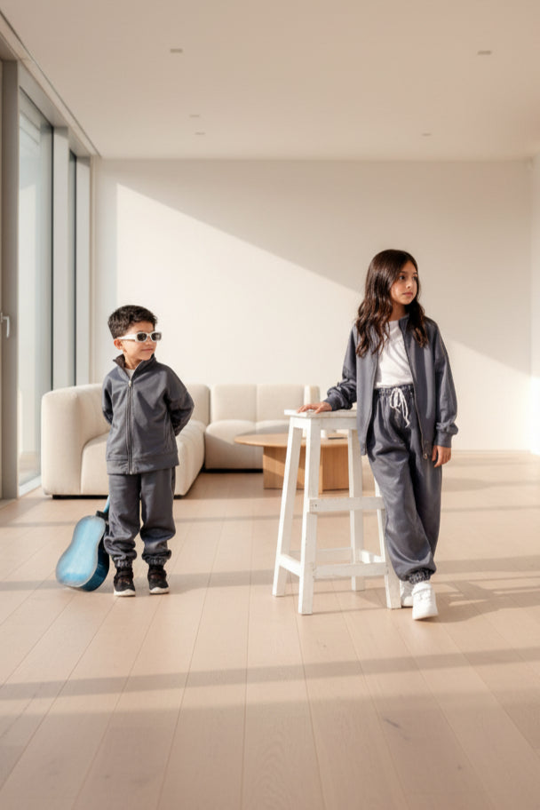 Loose style kids streetwear