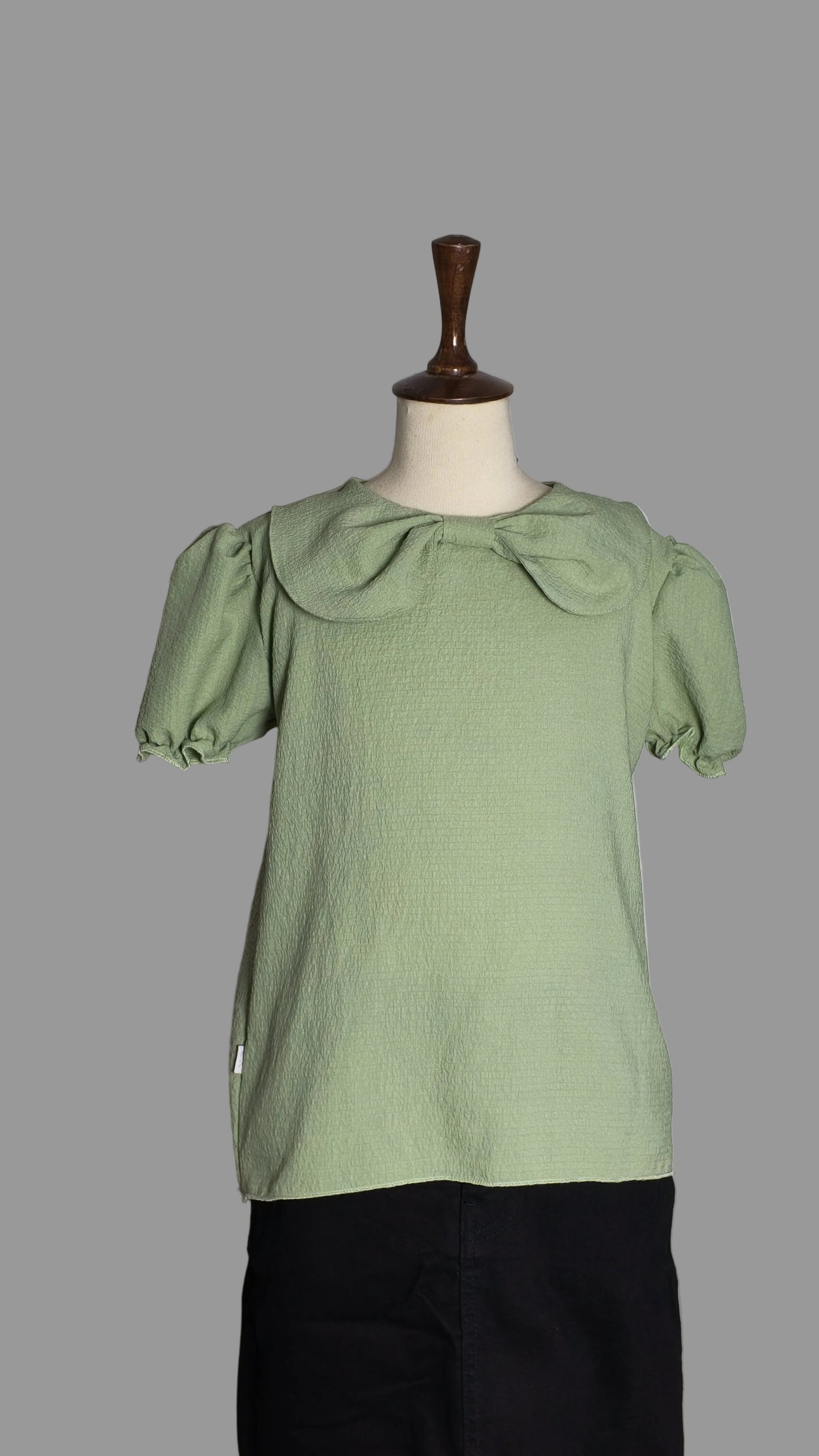 Pistachio Top