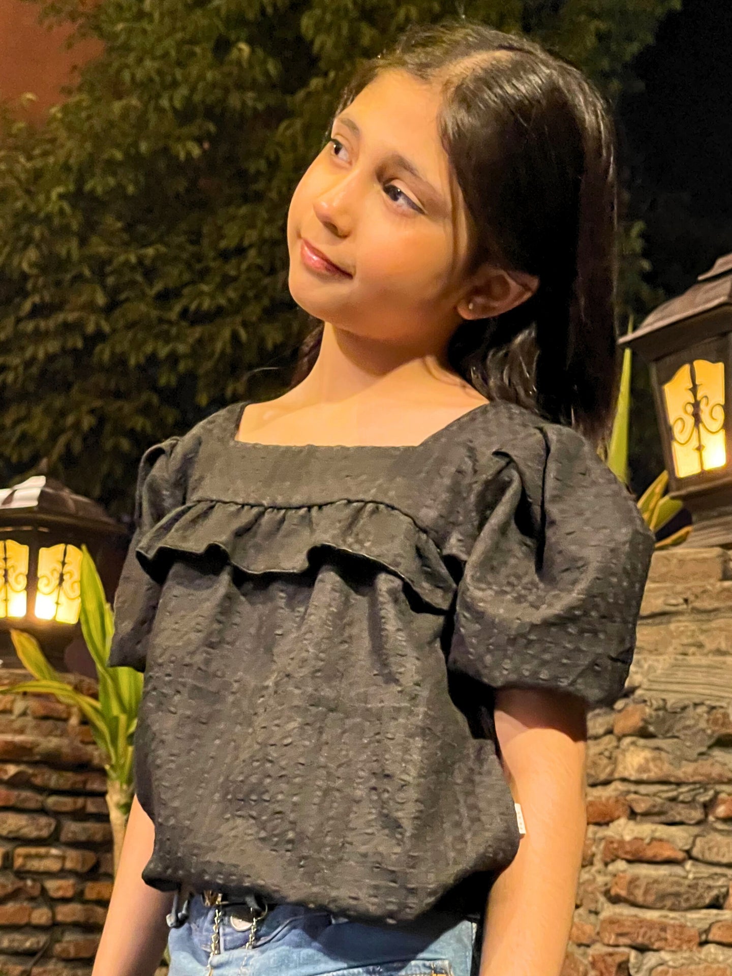 Black | Puff Sleeves Top