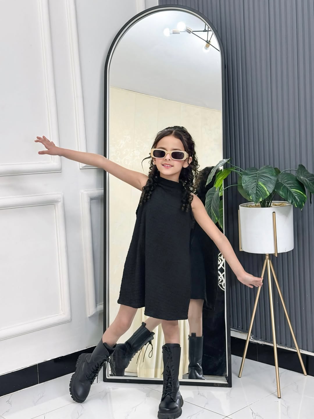 Baccara | Black Dress